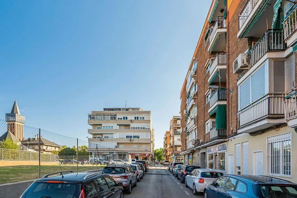 Agradable Apartamento A Pie De Calle-30 Min De Sol Madrid España