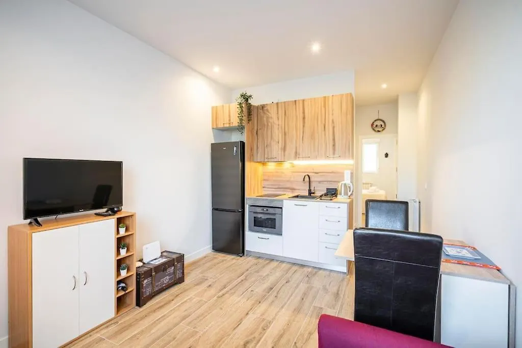 Agradable Apartamento A Pie De Calle-30 Min De Sol Madrid